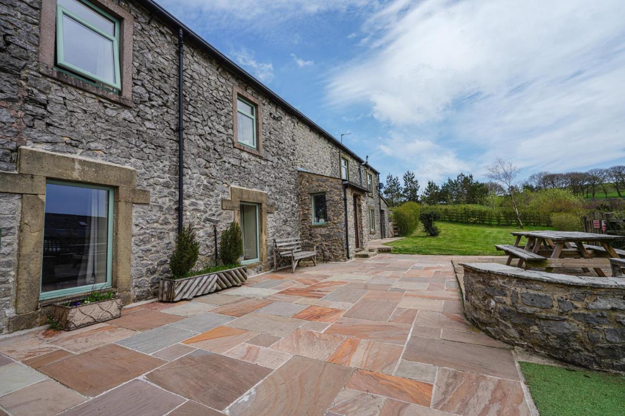 Hulmes Vale House - Sleeps 14 - Peak District Villa Бъкстън Екстериор снимка